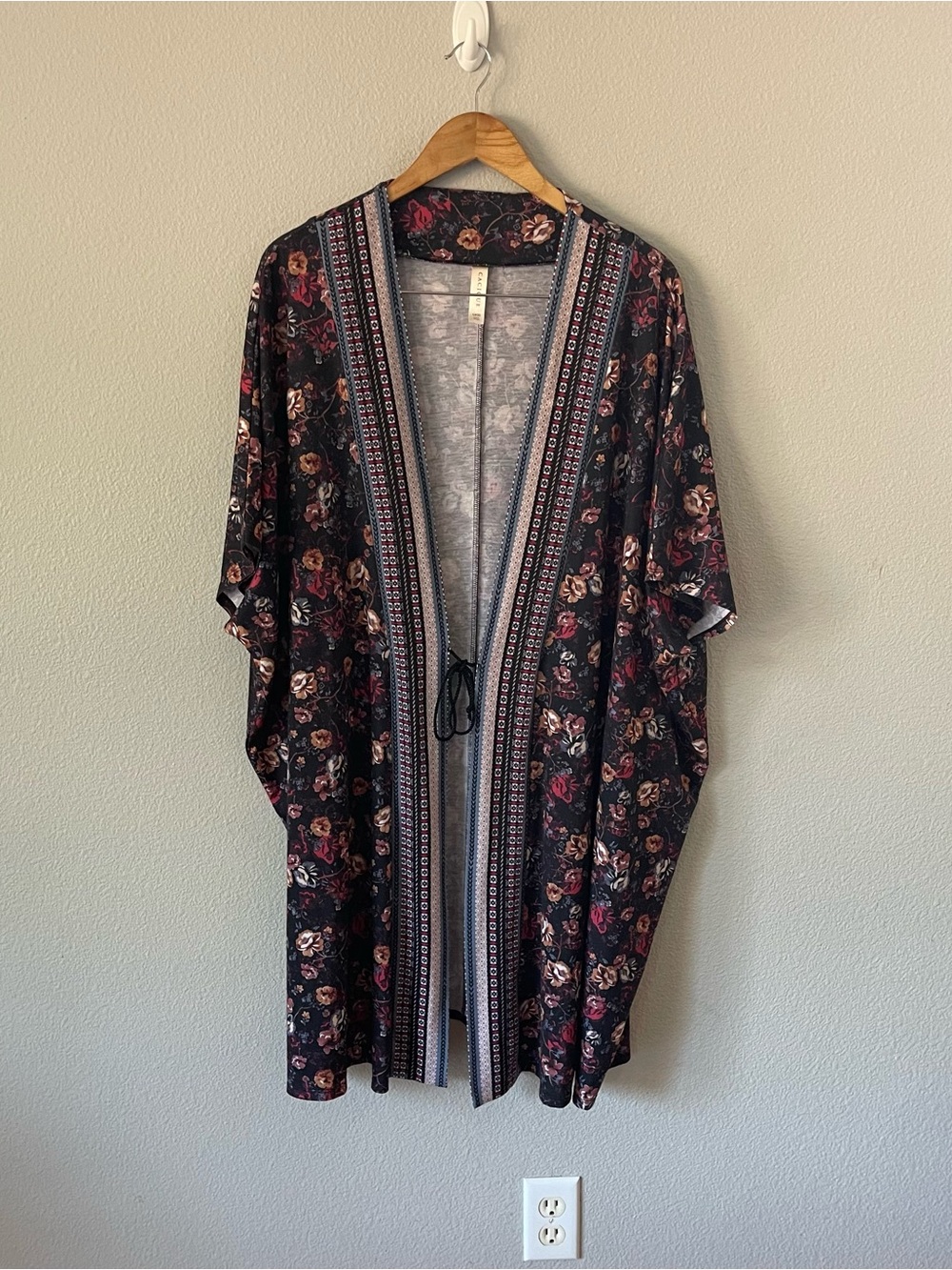 Cacique Floral Kimono Robe Cardigan Size 18-20 Moody Floral